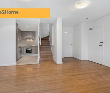 Location, Space & Comfort - Photo 1