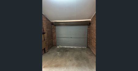 2 Bedroom Townhouse with Inlet Views - Photo 5