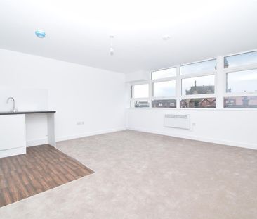 Trend House, Northgate, Wakefield - Photo 2