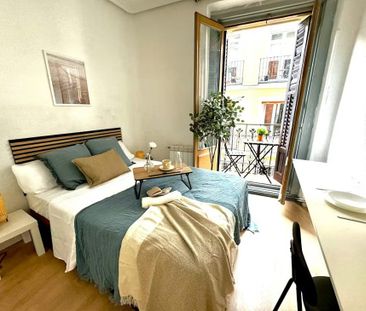 Calle de Jesús, Madrid, Community of Madrid 28014 - Photo 2