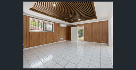 SIMPLY STUNNING IN ELLEN GROVE! - Photo 2