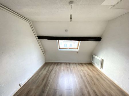 Location Appartement 1 pièce 17m² - Photo 2