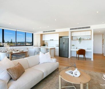 THE JEFFERSON - AS NEW - FURNISHED APARTMENT - Photo 4