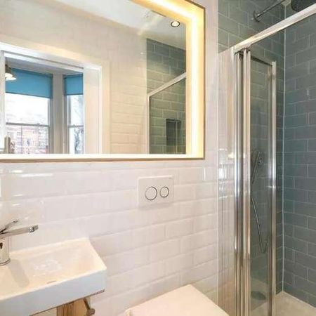 Philbeach Gardens, Earls Court, London, SW5 - Photo 3