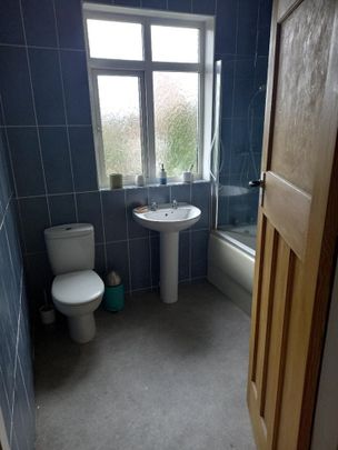 Room in a Shared House, Callington Road, BS4 - Photo 1