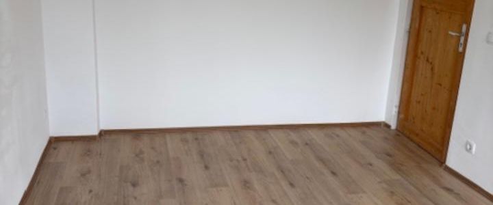 kleine 2-Raum Wohnung in Halle S., Bereich Merseburger/Damaschke - Photo 1