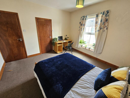 Cambridge Street - Photo 2