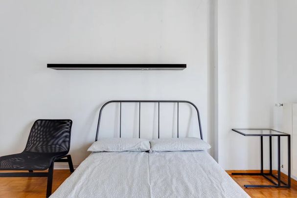 Via Curtatone, Milan, Lombardy 20122 - Photo 1