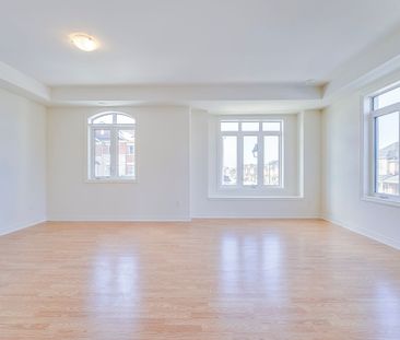 For Lease - 454 Silver Maple Road, Oakville, Ontario - Photo 3