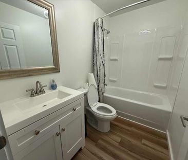 231 William St, Unit 1, Midland, ON - Photo 5