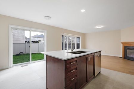 For Lease - 2210 River Mist Road, Barrhaven, Ontario - Photo 5