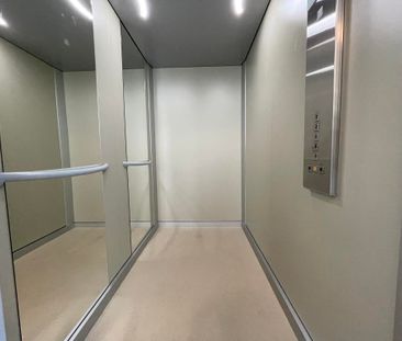 Kleines Appartement mit Pflegeangebot ab sofort! WBS erforderlich u... - Photo 1