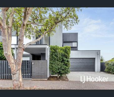 THIS ONE'S A WINNER! 4 BEDROOM EXECUTIVE RESIDENCE - Photo 4