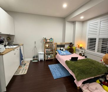 For Lease - 1657 Avonmore Square Unit# Basement, Pickering, Ontario - Photo 2