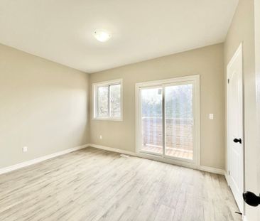 For Lease - 15 Waddington Crescent Unit# 3, Toronto, Ontario - Photo 4
