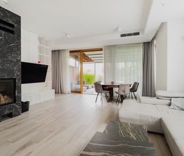 Dom z ogrodem na Mokotowie | 3 syp | 2 garaże - Zdjęcie 2