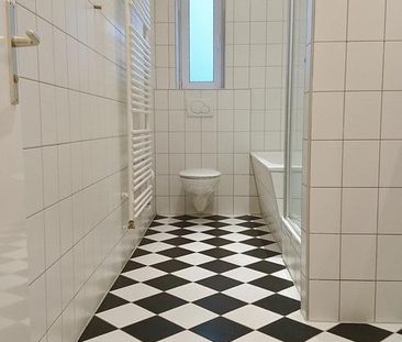 Altbaucharme mit Terrasse im Prenzlauer Berg - ideale Wohnung für P... - Foto 1