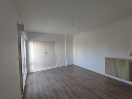 Appartement / Location - Photo 3