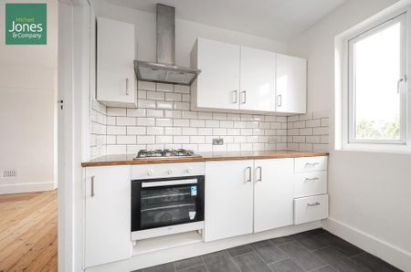 2 bedroom flat to rent - Photo 5