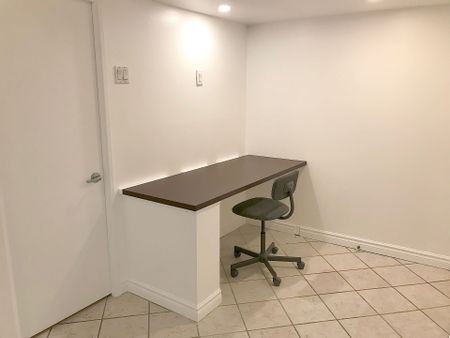 For Lease - 92 King Street Unit# 719, Toronto, Ontario - Photo 3