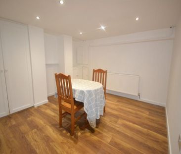 River Street, Wilmslow - Photo 5