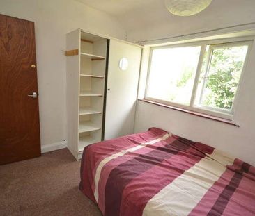 Burrows Crescent, Beeston, NG9 - Photo 3