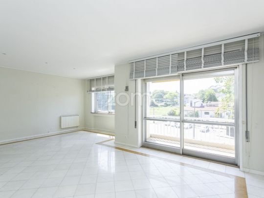 Apartamento T5 em Porto - Foto 1