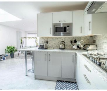 1 bedroom detached house to rent - Photo 3