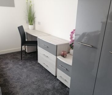 Holyhead Road, Bangor, Gwynedd, LL57 - Photo 6