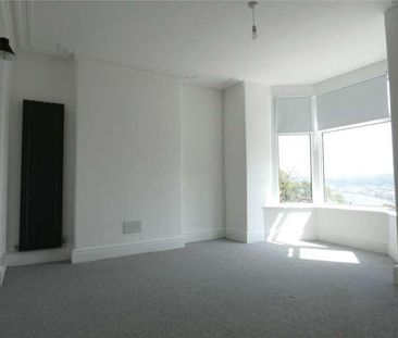 Prospect Terrace, Llandudno, Conwy, LL30 - Photo 3