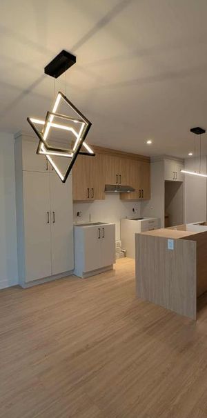 4½ neuf dès le 1er décembre, Bellefeuille - Photo 1