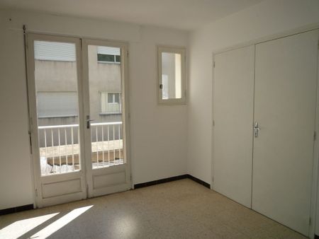 Location Appartement 2 pièces 34m² MONTPELLIER 34000 - Photo 2