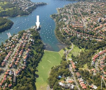 TRANQUIL WATERFRONT RETREAT WITH CAPTIVATING BAY VIEWS - Photo 4