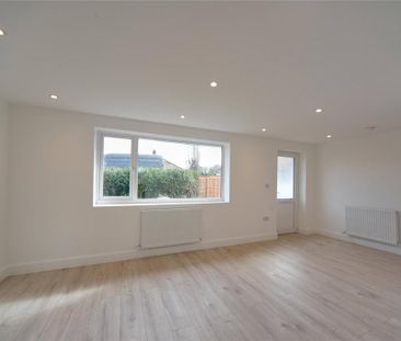 2 bedroom bungalow to rent - Photo 2