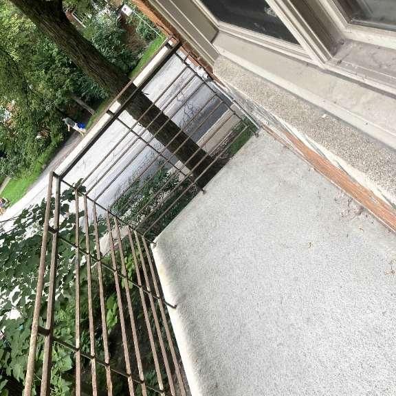 1 490 $ – Grand 3½ meublé – ~1 000 pi² – Tout inclus – Stationnement – Ridgewood - Photo 1