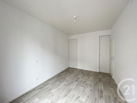 Location Appartement 2 pièces 37m² CLERMONT FERRAND 63000 - Photo 3
