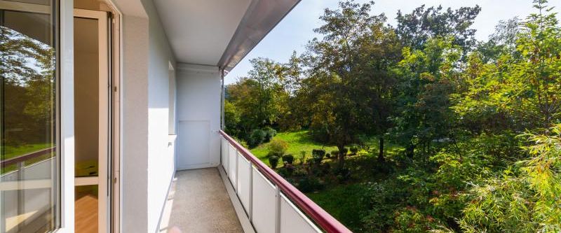 Willkommen Zuhause! Geräumige 4-Zimmer-Wohnung mit großem Südbalkon! - Foto 1