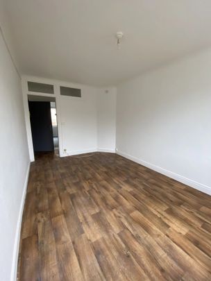 Location Appartement 3 pièces 43m² BOULOGNE SUR MER 62200 - Photo 1