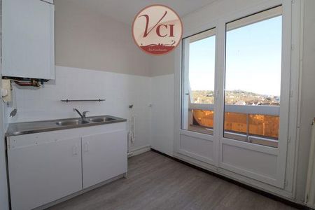 Location Appartement 2 pièces 49m² VICHY 03200 - Photo 4