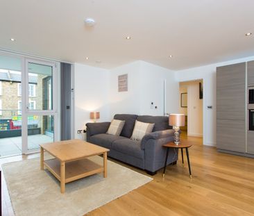 2 Bed Flat, Glenbrook Apartments, W6 - Photo 1