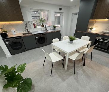 1 bedroom in a house share to rent - Photo 6