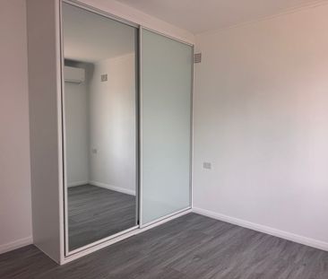 RENOVATED 3 BEDROOM HOUSE - Photo 6