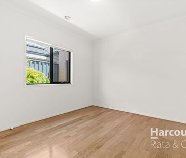 Spacious 3-Bedroom Family Home! - Photo 2