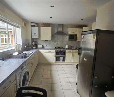 Darwin Close, Milton Keynes, MK5 - Photo 6