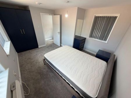 Flat 1, 25 Mount Street - Photo 4