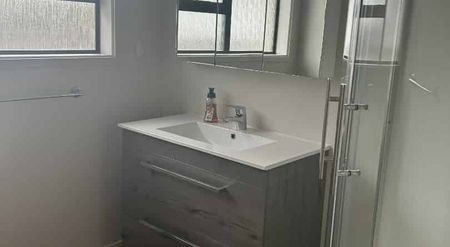 East Gore 3br - $490 pw - Photo 5