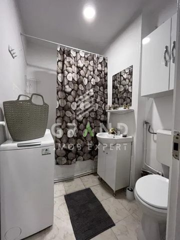 Garsoniera spatioasa de inchiriat cu balcon, in cartierul Gh - Fotografie 5