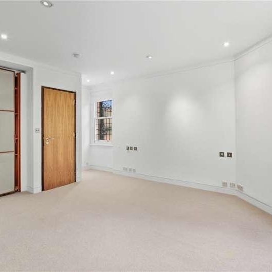 Egerton Gardens, London, SW3 - Photo 1