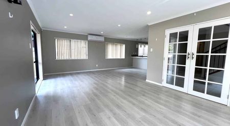 Made in Manhattan - Photo 5