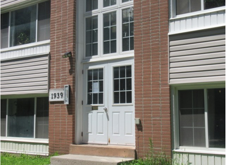 1939 Carling Avenue - Photo 3